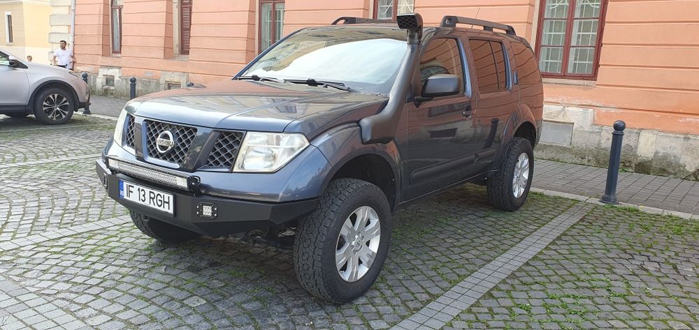 Nissan Pathfinder R 51 (schimb cu quad)