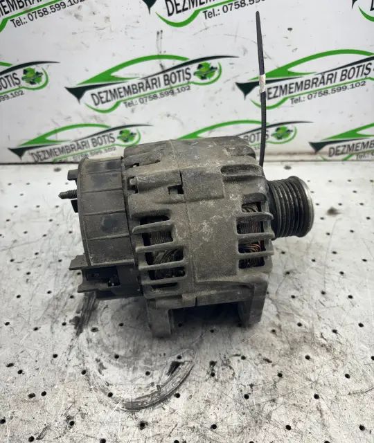 Alternator Renault Kangoo 2002 1.5 dCi MT (65 hp)