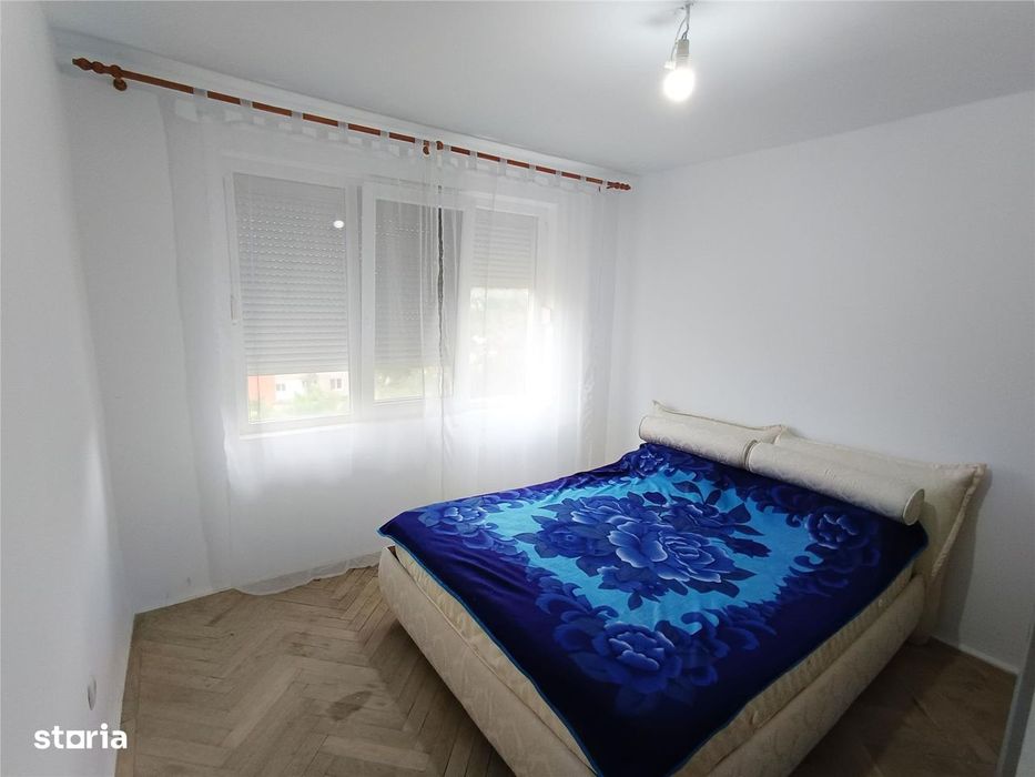 Apartament 2 cam. in Moldova Noua
