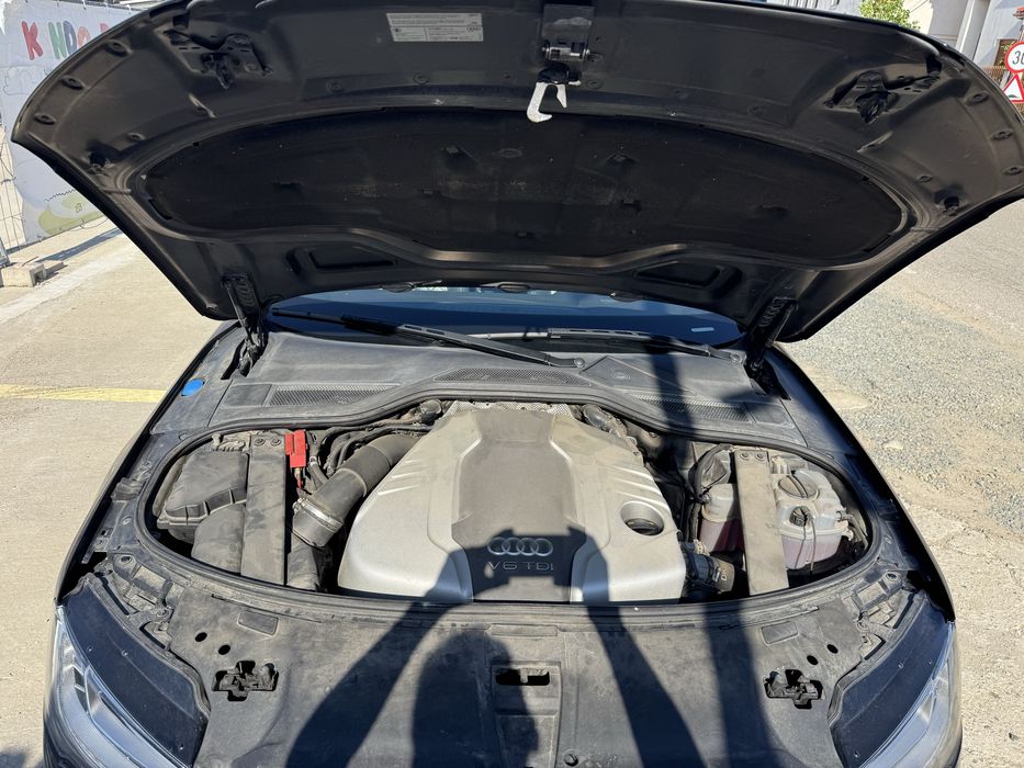 Audi A8 L - 2015 / 3000 D