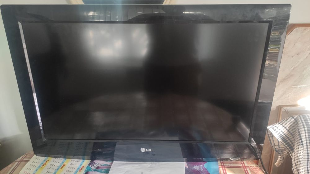 Телевизор LG 32 32LG2100.
