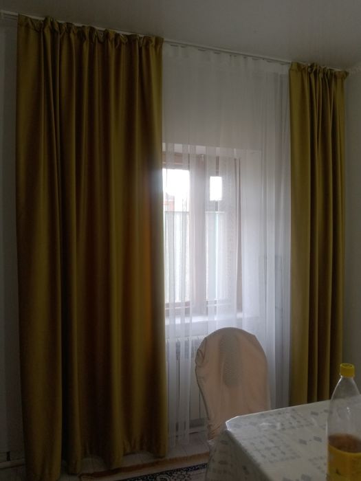 Продам шторы и ковры