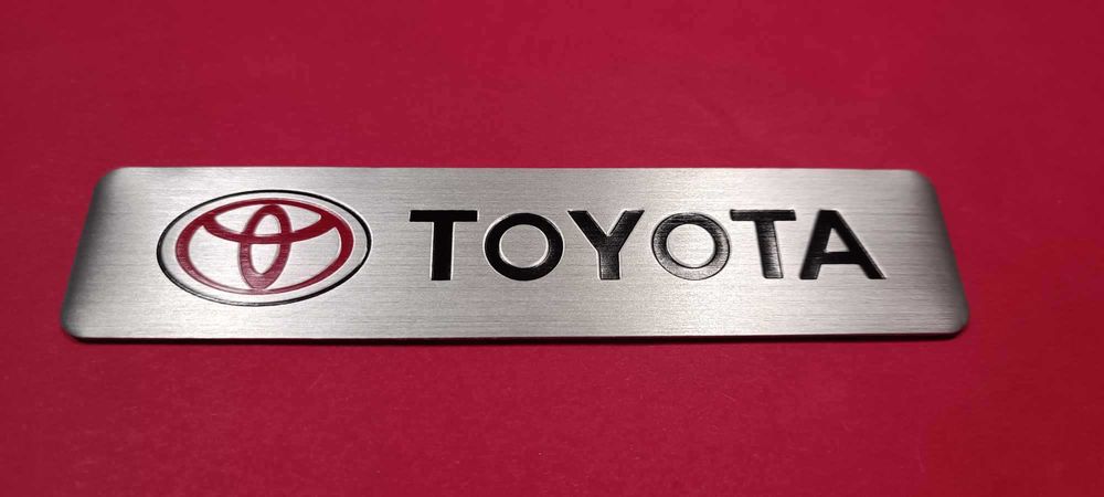 Mercedes-Benz,Honda,Toyota-алуминиеви табелки