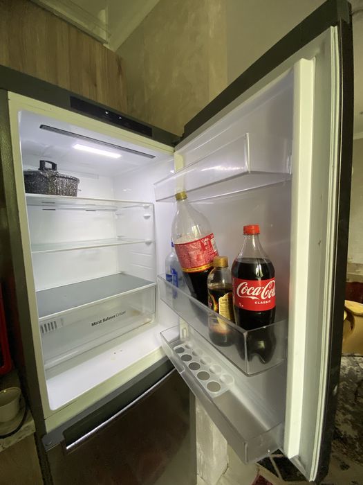 Продам холодильник почти новый