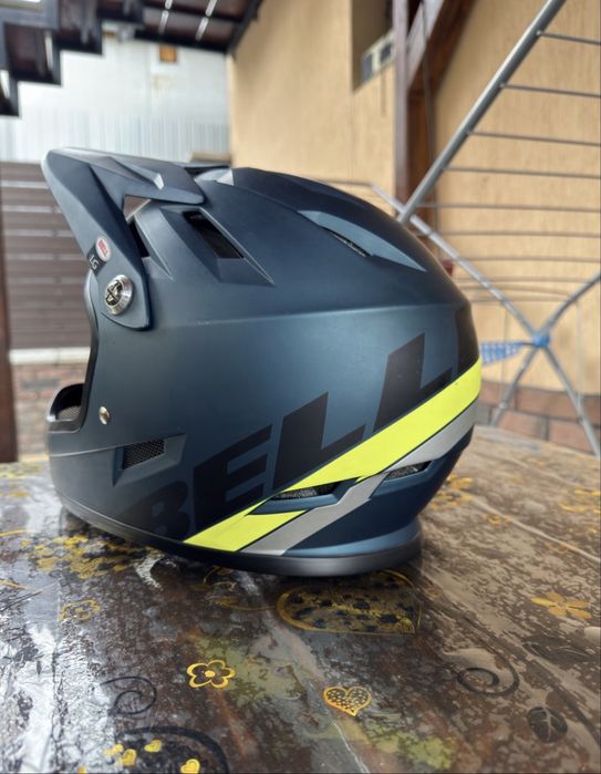 Casca enduro Bell