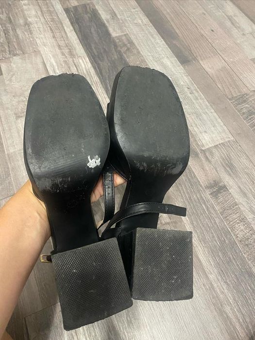 Сандали 38 номер