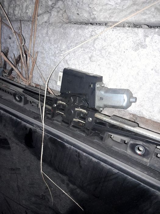 Люк от Lexus Gs. .