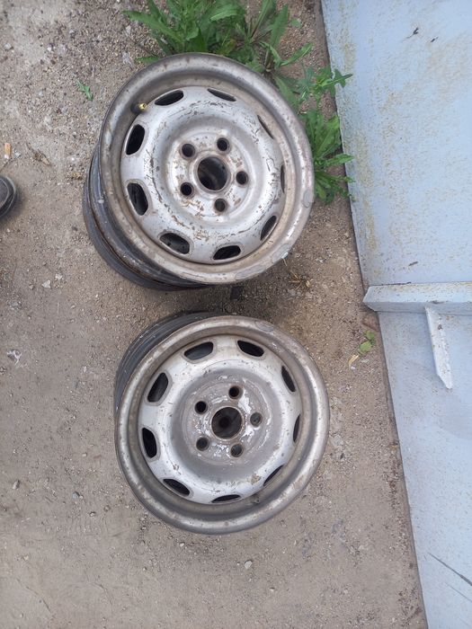 Продам 4 диска на Фольксваген