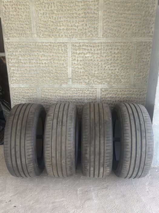 Летни Гуми Pirelli P Zero 265/40/20 DOT 13/23