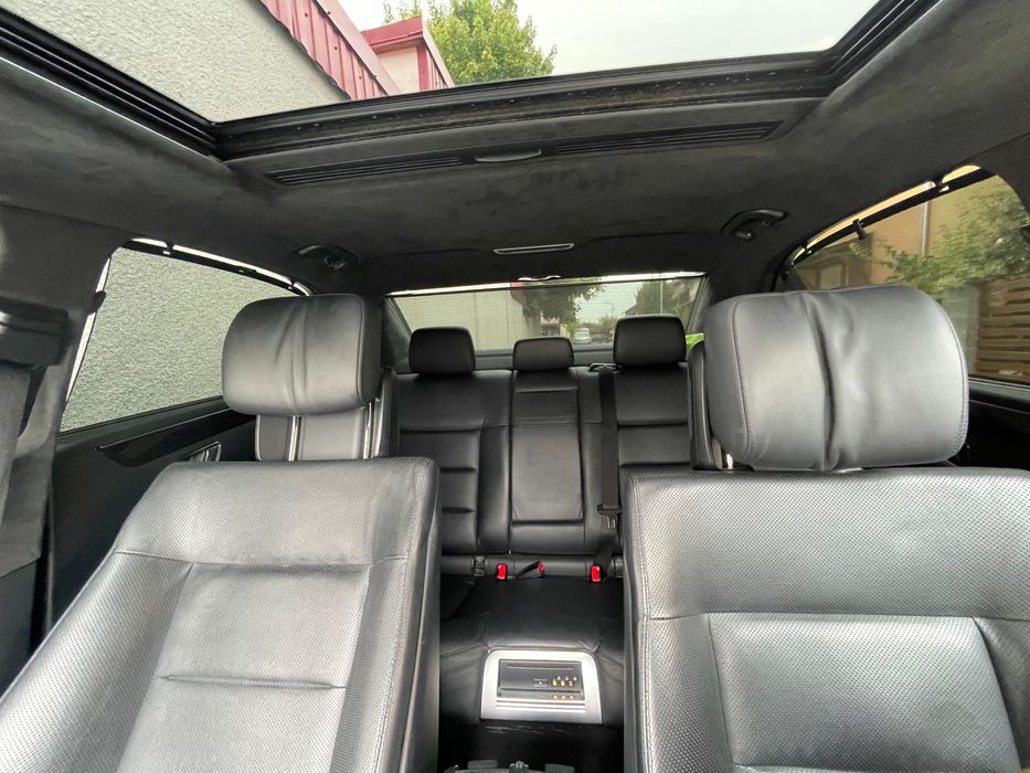 Mercedes e class