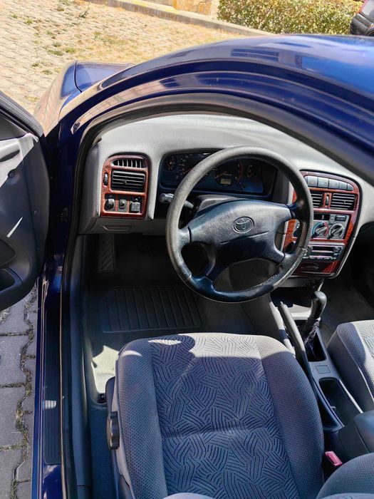 Продава Toyota Avensis