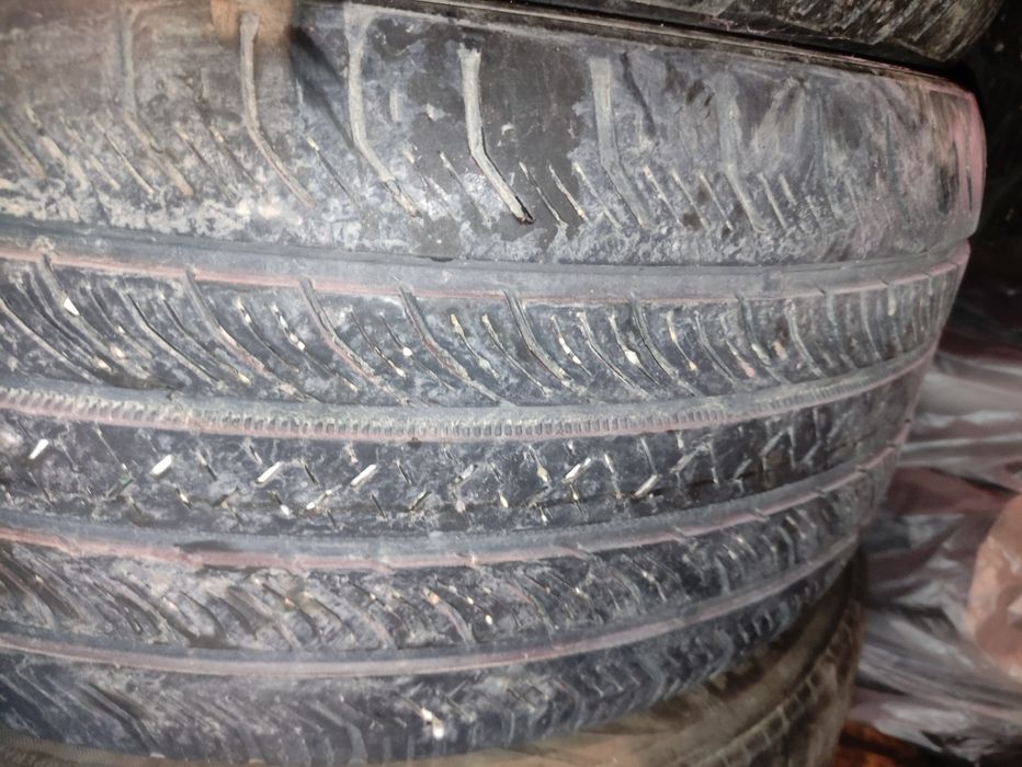 Летние шины 245.40.R19