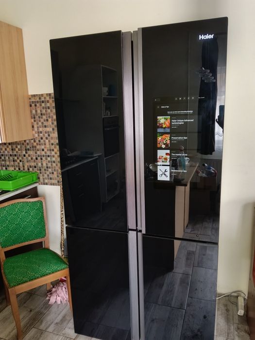 Vând combină frigorifică Smart.