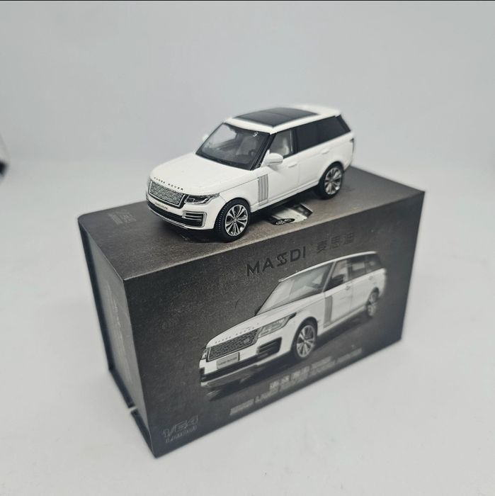 Massdi Range Rover macheta auto premium 1:64 limitata