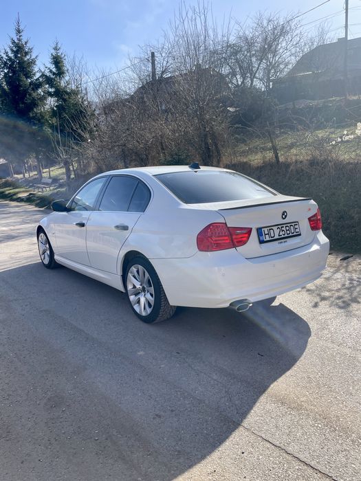 BMW seria 3 e90 2011