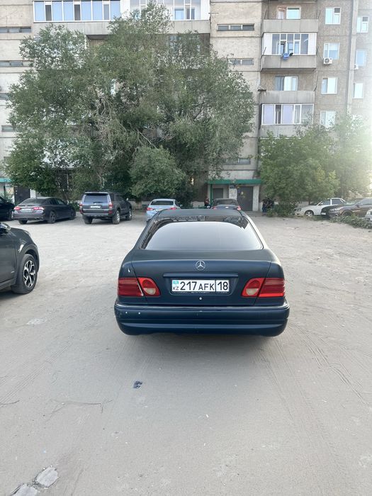 Mercedes Benz  лупарик