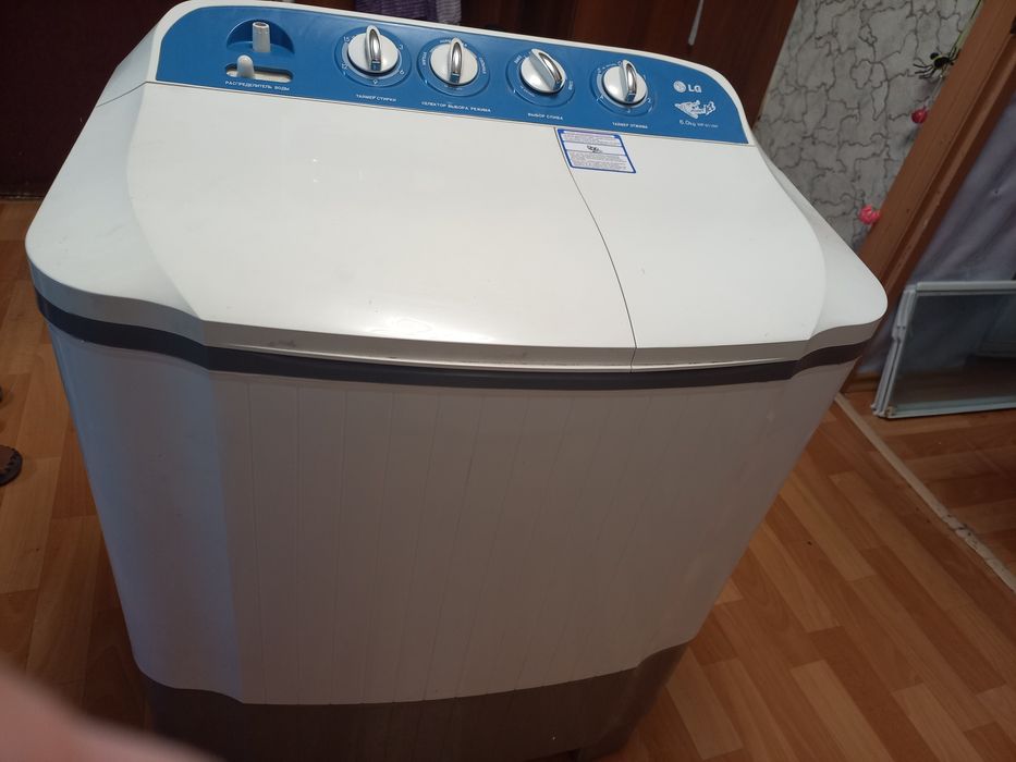 Продам машинку полуавтомат