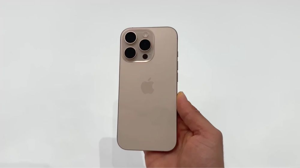 Iphone 16 pro срочно идеал