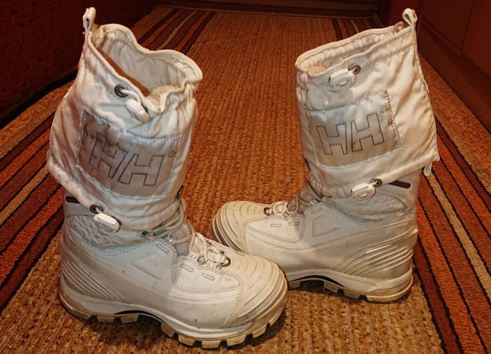 Ботуши Helly Hansen 38