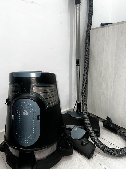 Продаю моющий пылесос Roboclean Pro Splus 2025