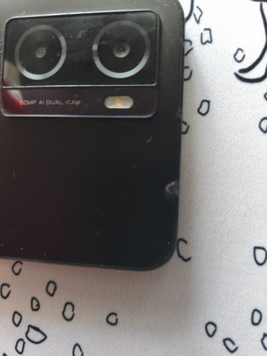 Продам смартфон телефон oppo a57c 4/64