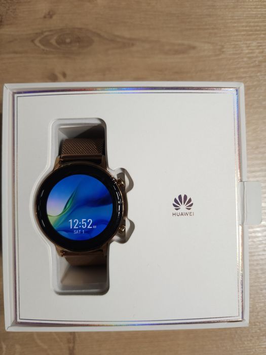 Smartwatch damă Huawei GT 2 , culoare rose gold