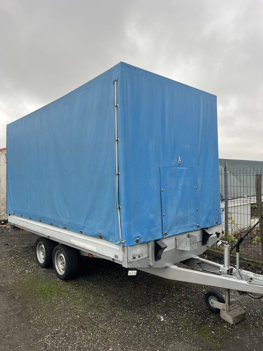 Vand remorca cu prelata pe 2 axe