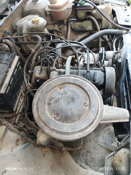 Двигатель и коробка Ауди 80 бочка