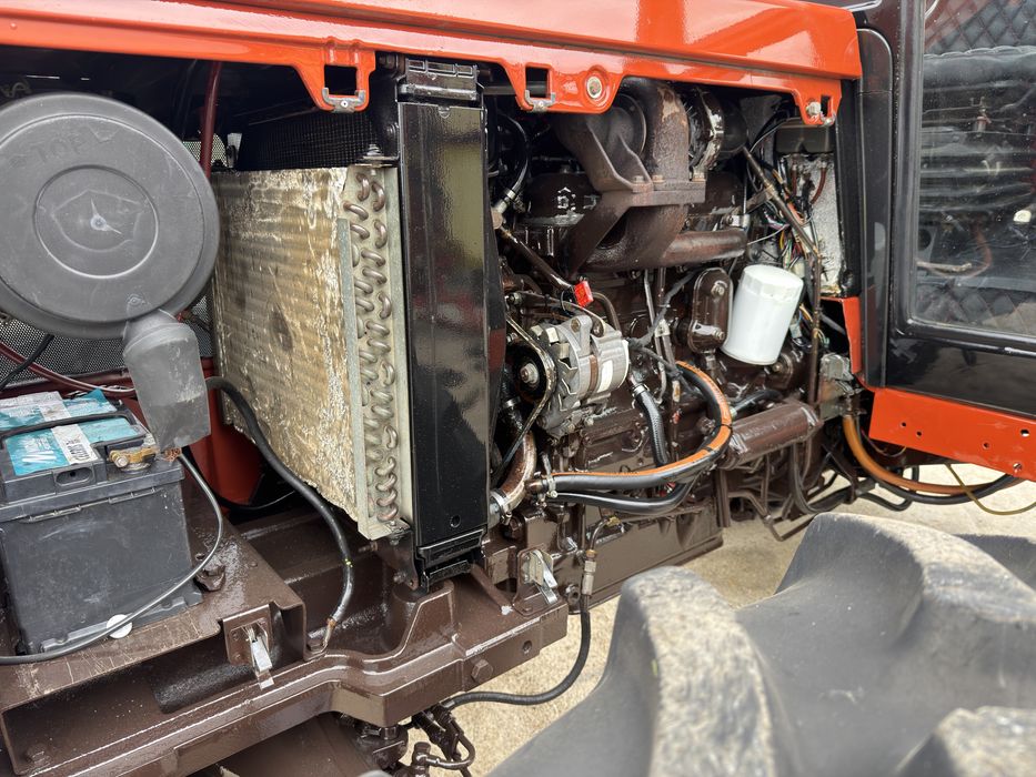 Tractor Fiat Agri 88-94 HI LO cu Aer Conditionat An 1996 Cabina SuperComfort New Holland Case Claas John Deere Fiat 70 90 Fiat 80 90 Fiat 82 94  640