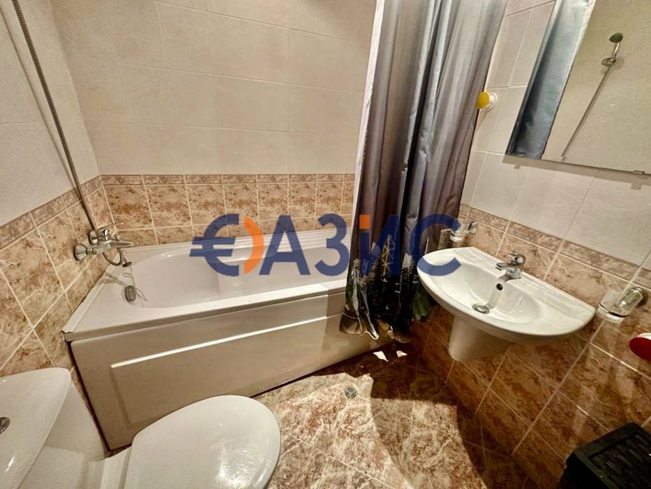 Продава се Двустаен апартамент в Свети Влас - 69 кв.м за 1334 €/кв.м - Снимка #11