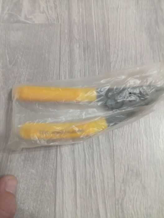 Стрипер и зачистка для оптического кабеля