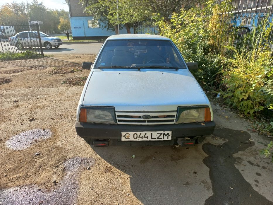 Продам ваз-21099