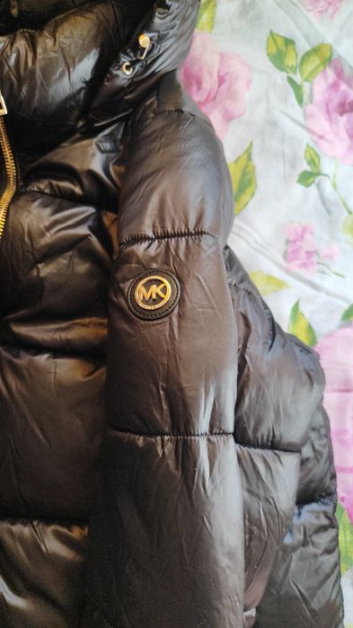 Продам куртку зимнюю