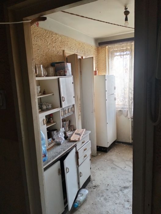 Servicii debarasări mobilă moloz