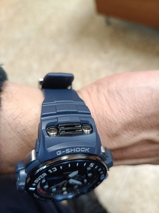 Casio g shock GWN-Q1000