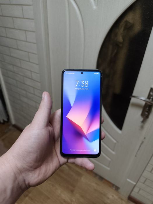 Продам телефон редми нот 10