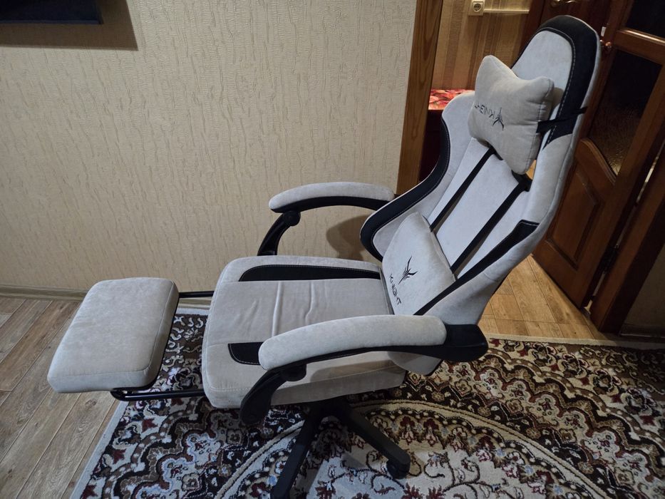 Продам игровое кресло knight