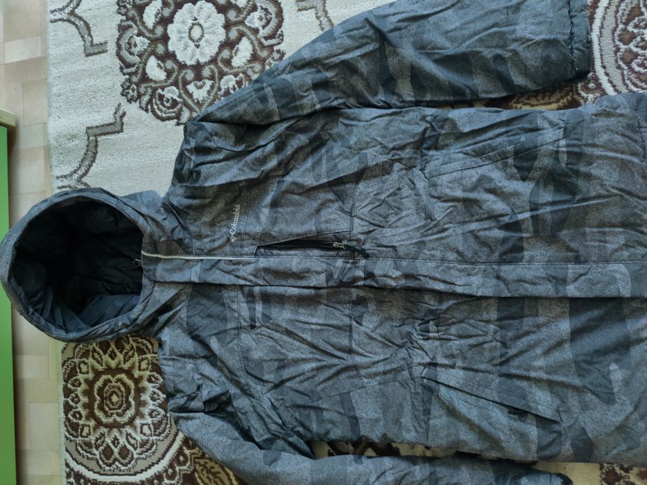 Продам куртки подростковые