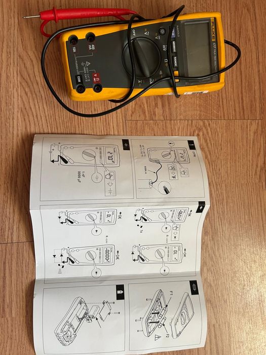 Multimetru digital Fluke 177 True-RMS