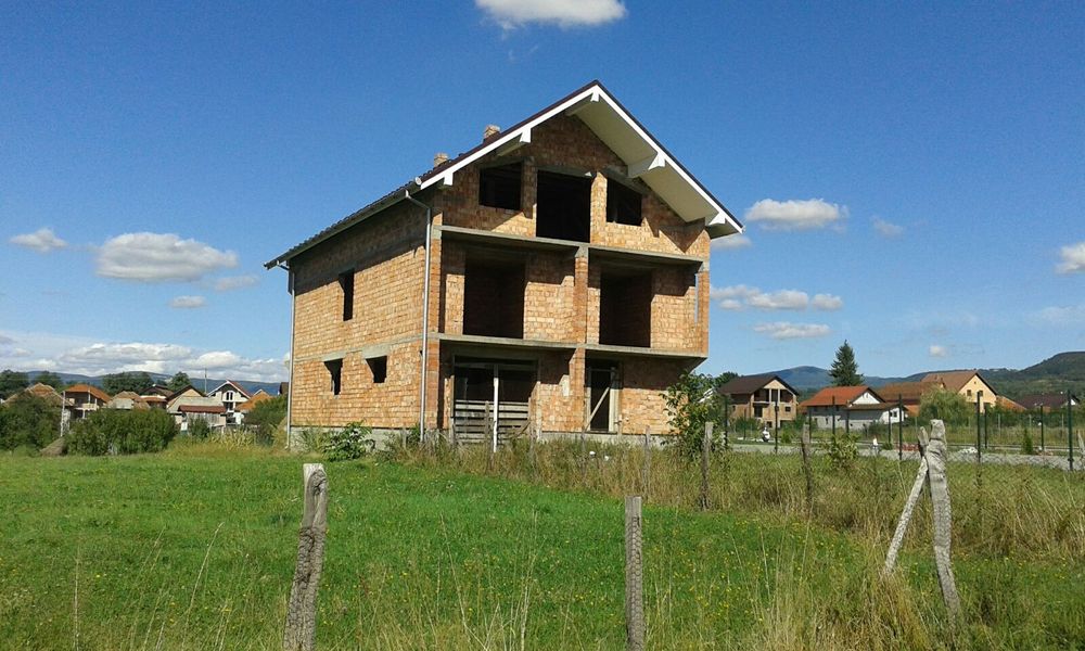 Casă de vânzare-Negrești Oaș