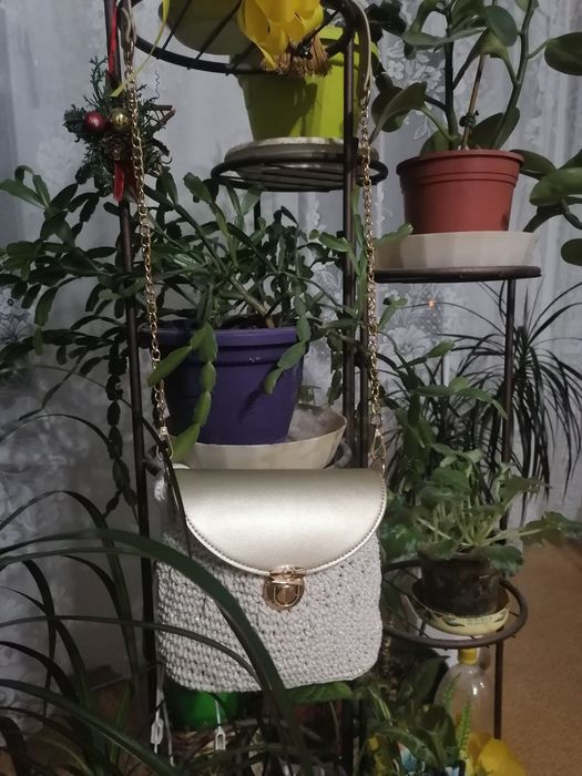 Ръчно направено бижу