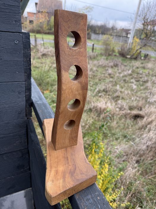 Suport din lemn de maslin pentru sticle de vin