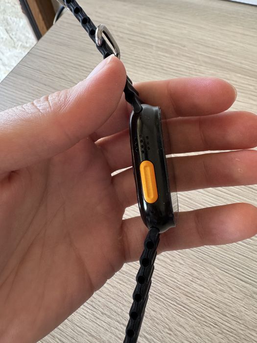 Apple Watch Ultra 2 49mm – 99% Battery Health – Отлично състояние