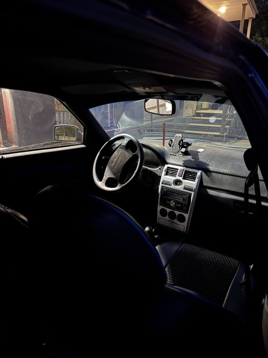 Lada Priora sotiladi