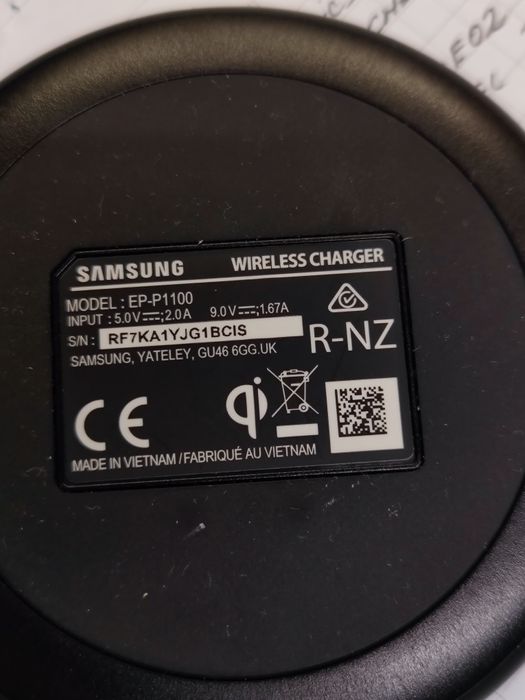 Incarcatoarea  diverse  telefoane