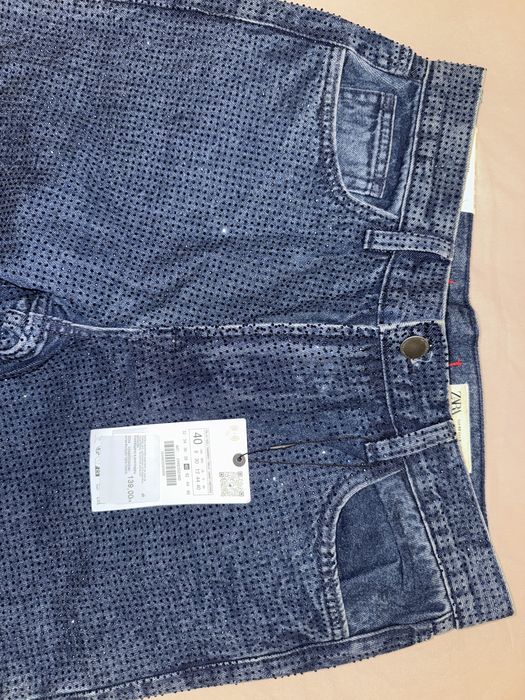 Дамски дънки с камъчета ZARA