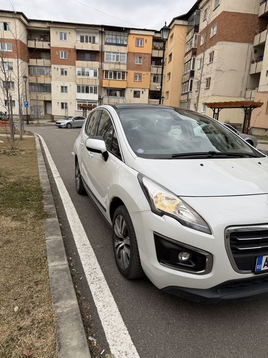 Peugeot 3008 , An 2014, Motor 1.6 benzina, km: 143000 .