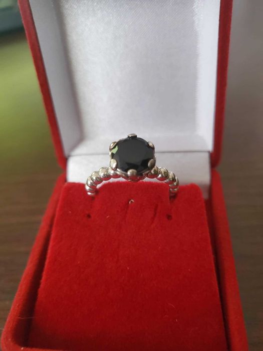 AG26,inel argint 925,nou/marcat, solid, zirconiu negru, model deosebit