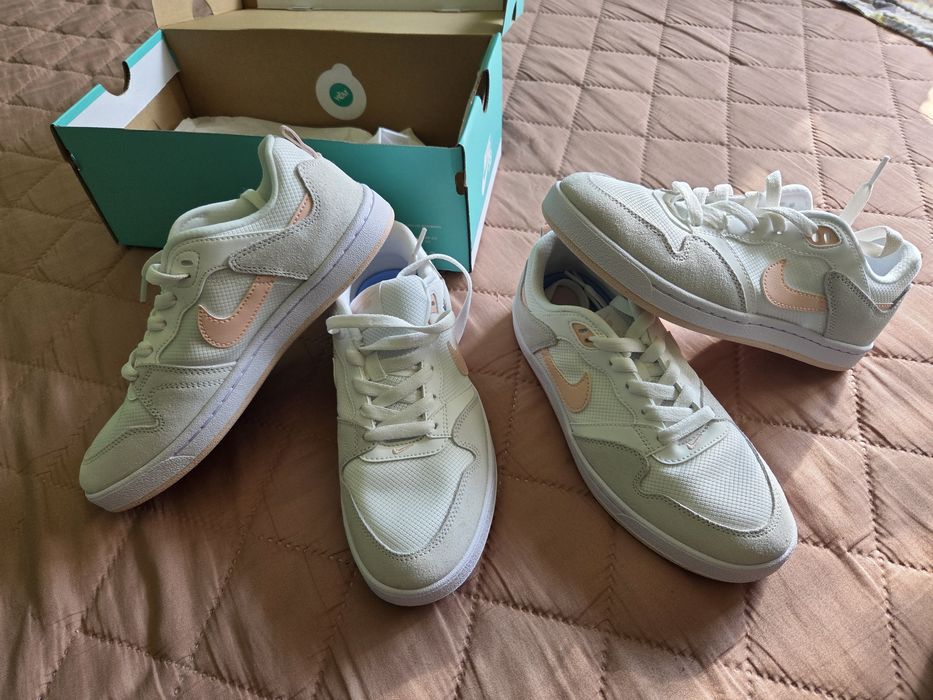 Маратонки.  NIKE . 37.5  и 39 номер