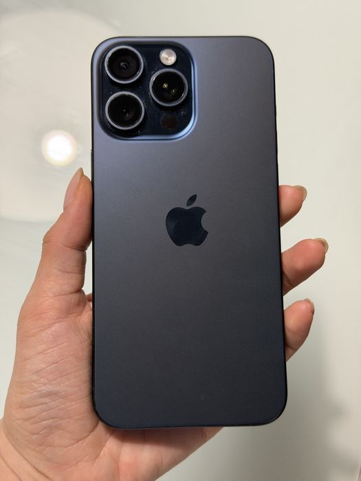 Продам iPhone 15 ProMax 512gb бу